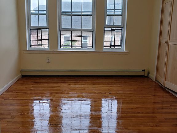 4th image of 1854 Phelan Pl Floor 2