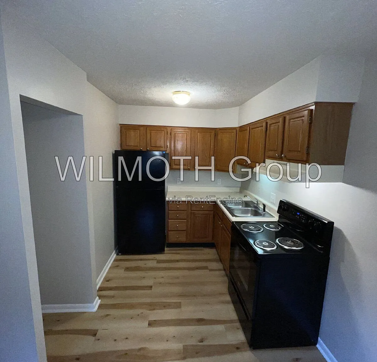 2 bed, 1.0 bath, 952 sqft, $1,200 — Photo 4