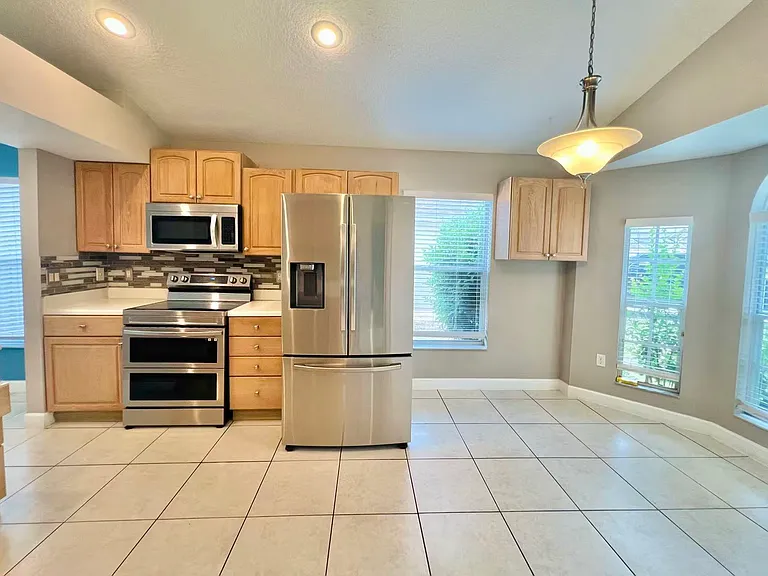 86 Lancer Oak Dr — Photo 5