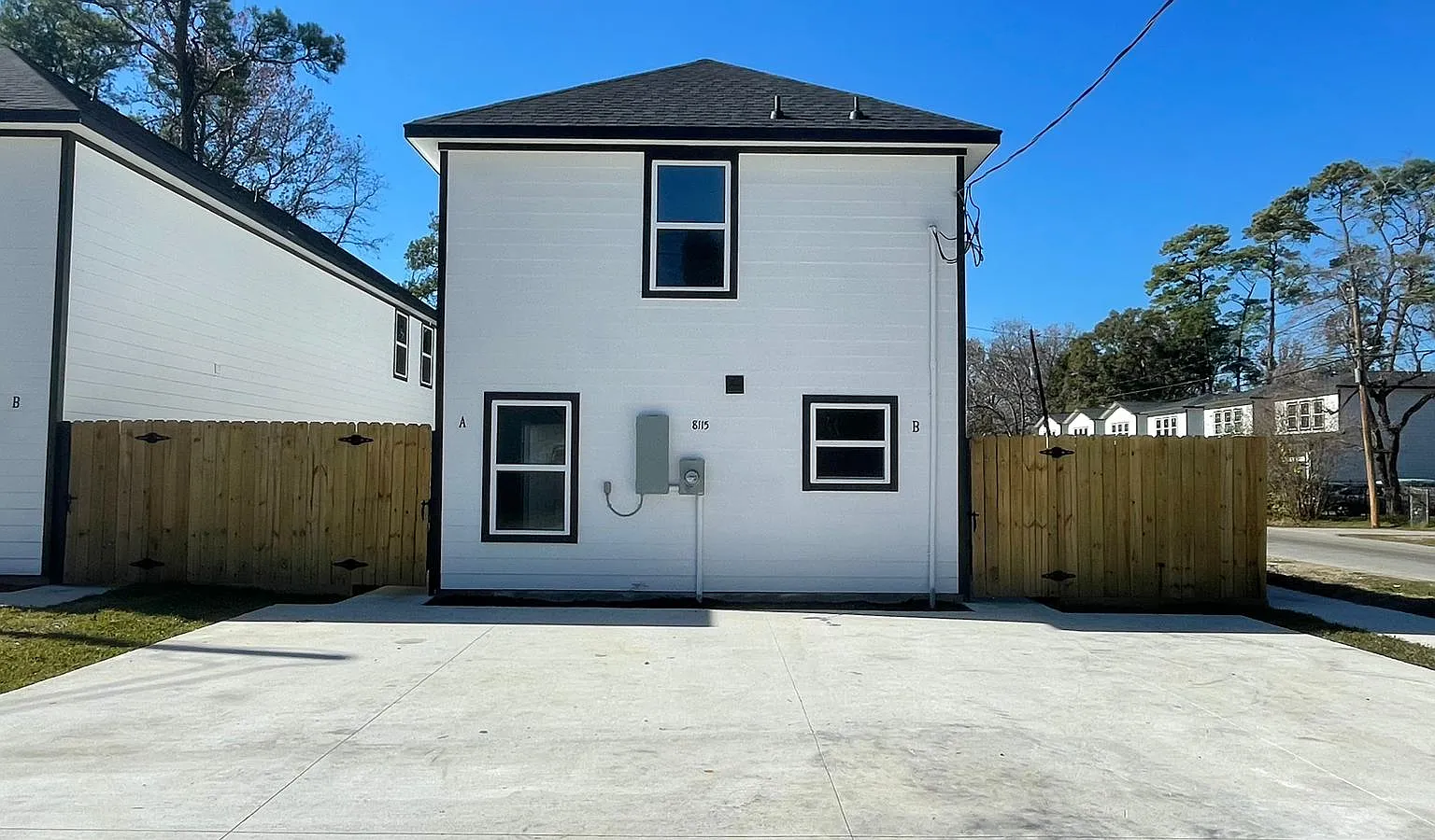 3 bed, 1150 sqft, $1,750 — Photo 1