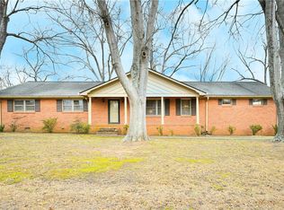 111 New Dunham Bridge Rd, Greenville, SC 29611