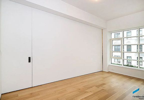 4th image of 318 W 52nd St #3K