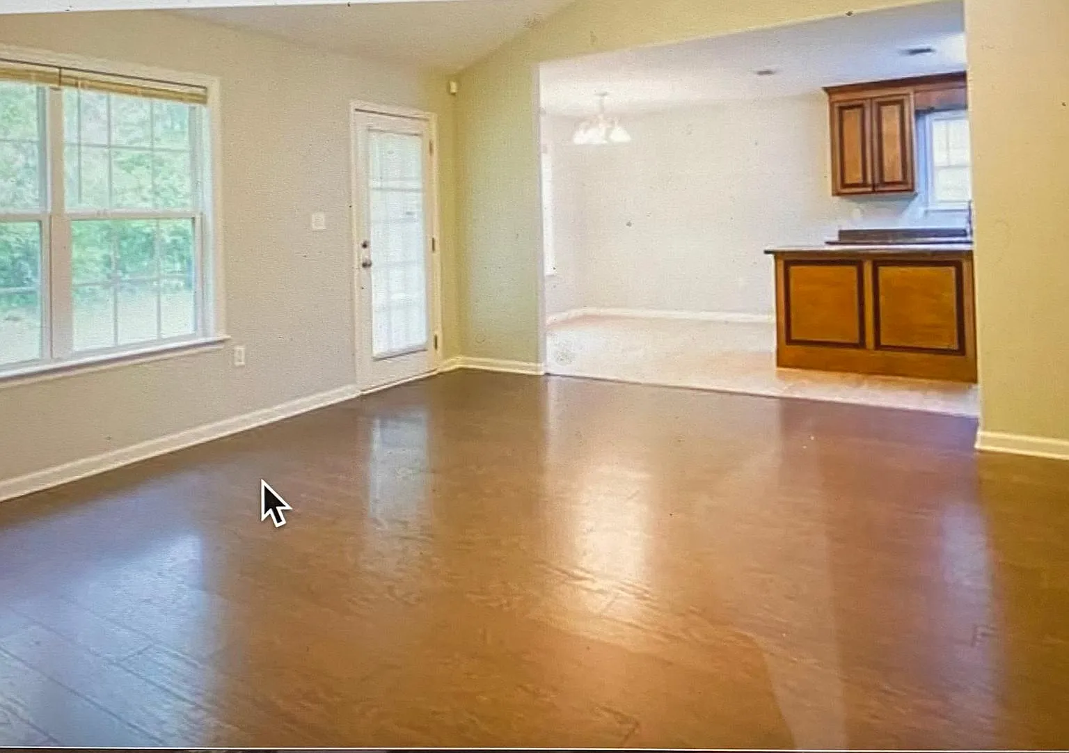 3 bed, 1354 sqft, $1,700 — Photo 4