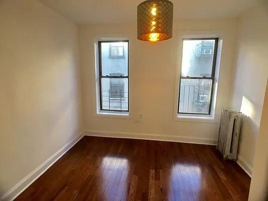 Rented by Bohemia Realty Group | media 27