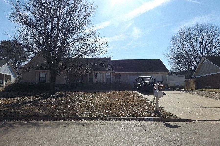 1st image of 707 Woodsmoke Dr