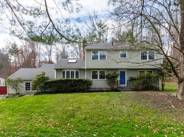 59 High St, Acton, MA 01720