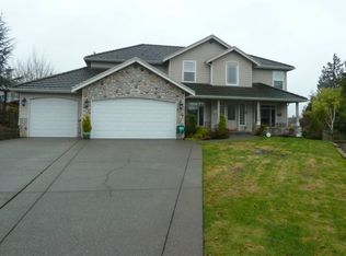 4021 Crystal Ridge Dr SE, Puyallup, WA 98372