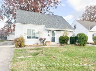 27081 Farringdon Ave, Euclid, OH