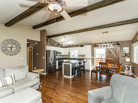 5th image of 506 9th St NW