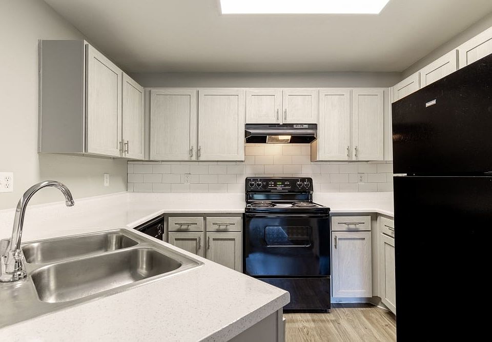 1st image of 630 Peck Dr #16-304