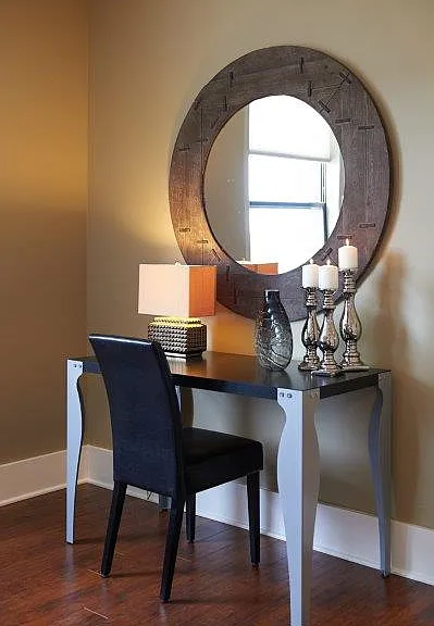 McKay Tower Furnished Apartments — Photo 15