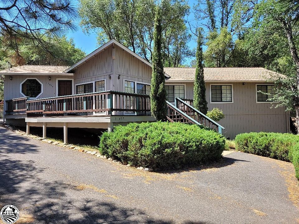 1st image of 12854 Cresthaven Dr