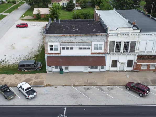 116 N Main St #2, Huntsville, MO 65259