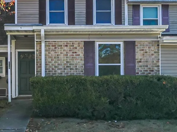 120 Palace Cir, Jacksonville, NC 28546