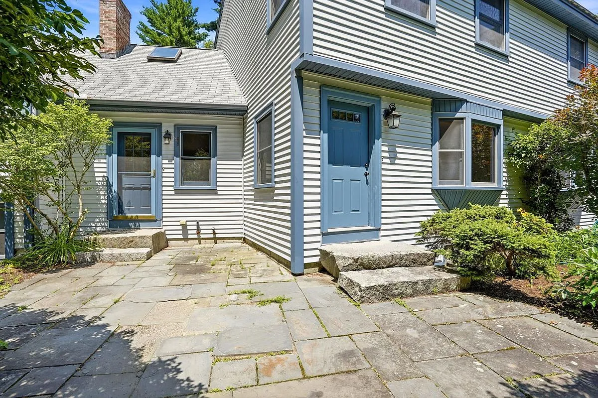 2 bed, 2.0 bath, 2131 sqft, $3,500 — Photo 2