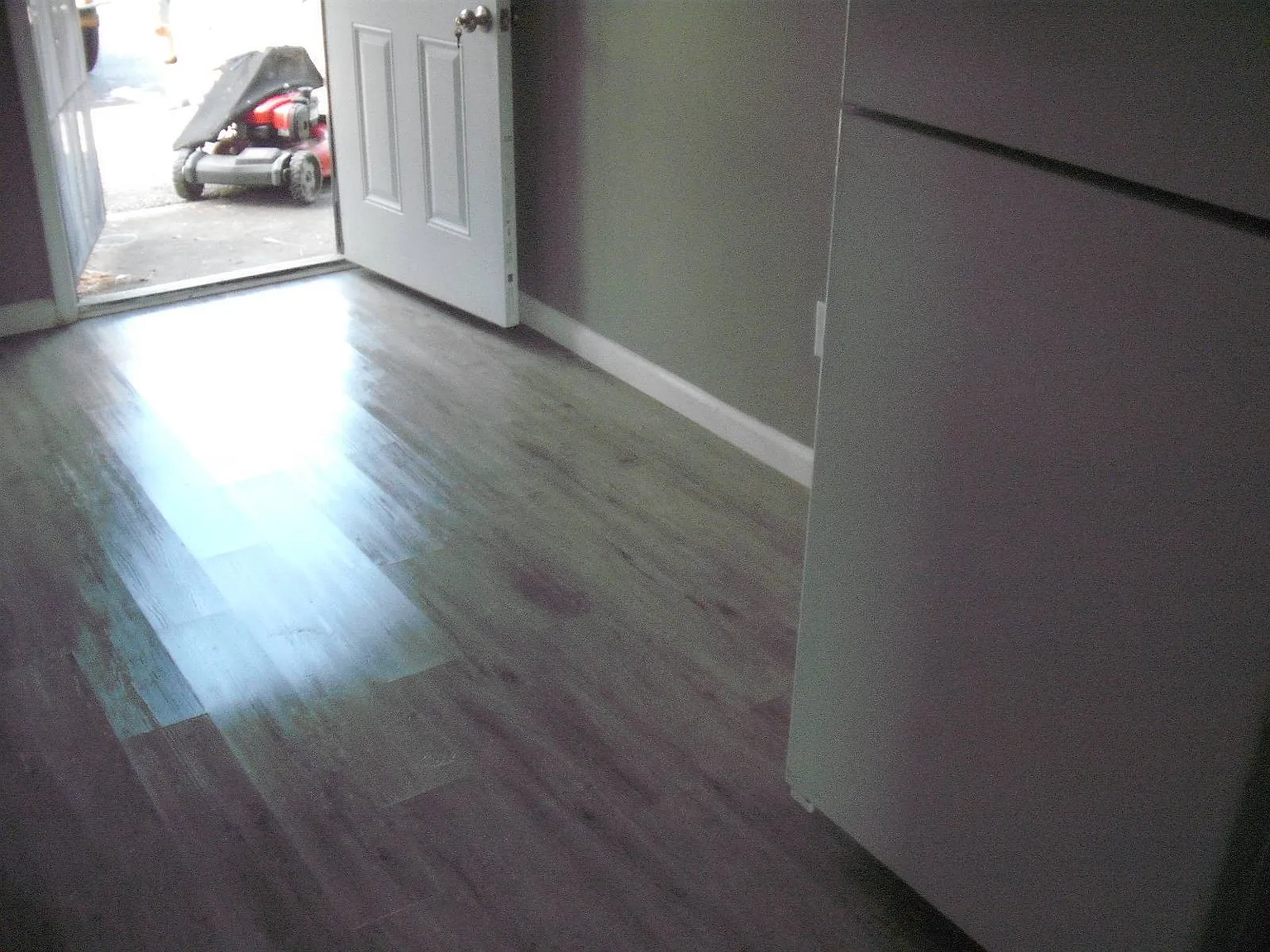 2 bed, 1.0 bath, $850 — Photo 3
