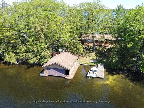2nd image of 220 2nd St