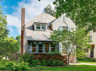 1409 Osceola Ave, Saint Paul, MN 55105