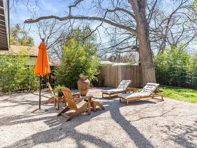 1501 Westmoor Dr — Photo 66