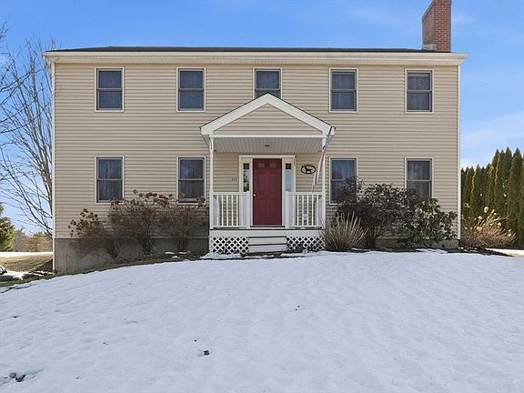 3rd image of 111 General Hobbs Rd