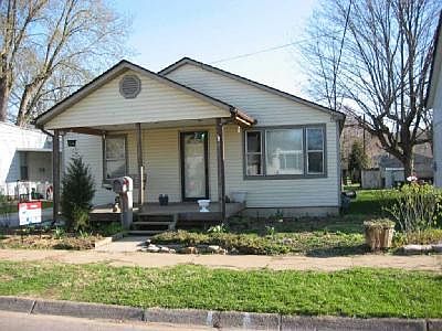 1st image of 165 E McKinley St