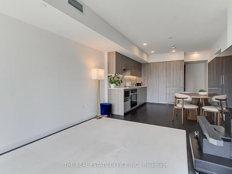 1 Concord Cityplace Way #611 — Photo 17