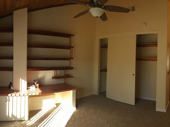 Third bedroom/office shelving