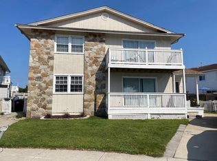 441 Berkshire Dr, Ventnor City, NJ 08406