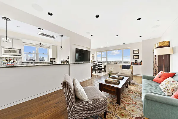 Rented by Compass | media 2