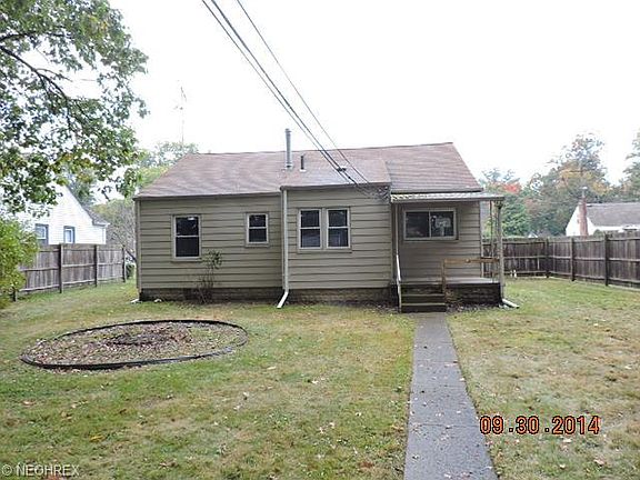 3rd image of 254 Willard Ave NE