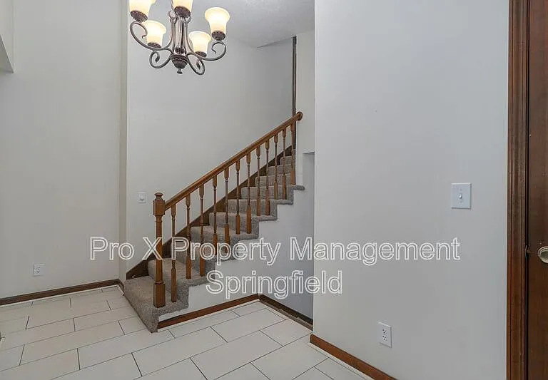 3332 S Southlyn Pl — Photo 12
