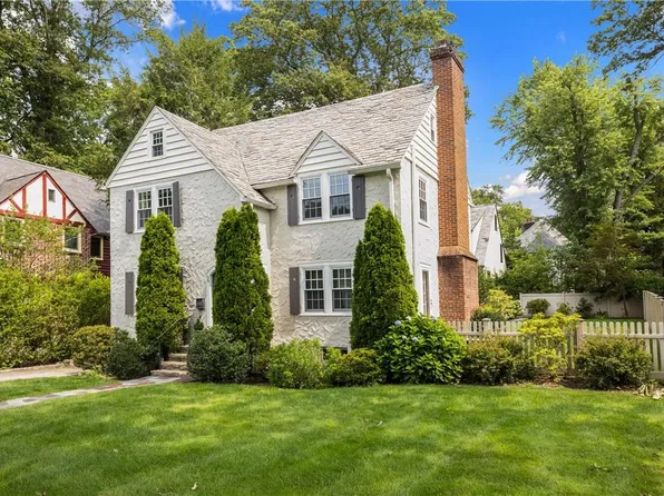 59 Findlay Avenue, Hartsdale, NY 10530
