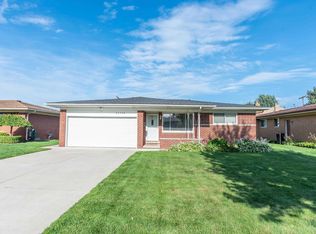 34748 Fargo Dr, Sterling Heights, MI