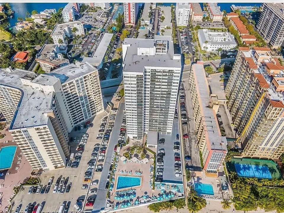 3140 S Ocean Dr #410