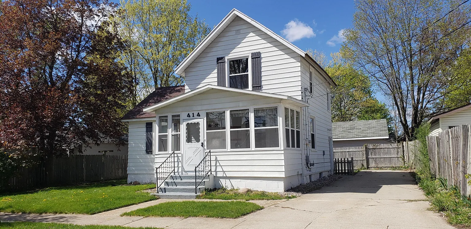 414 W Washington St photo 1