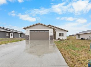 1004 S 6th Ave, Rock Rapids, IA 51246