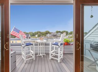 37 Ocean Ave #1, Kennebunkport, ME 04046