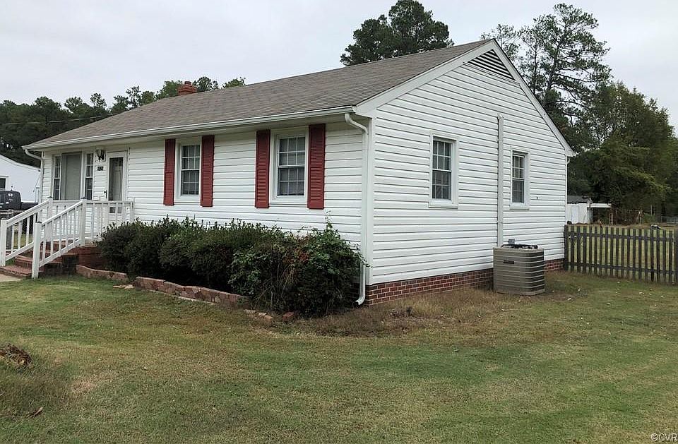 2nd image of 8426 Dell Ray Dr