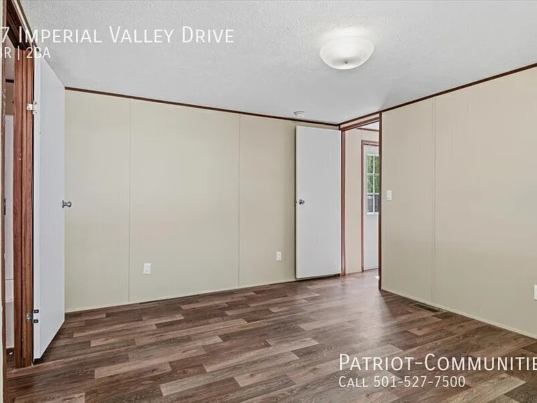 47 Imperial Valley Dr — Photo 10