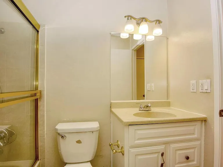 340 Rio Verde Pl #1 — Photo 3