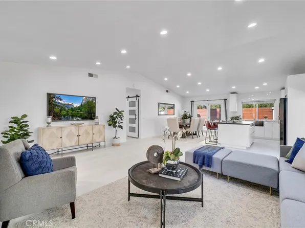 25122 La Suen Rd, Laguna Hills, CA 92653