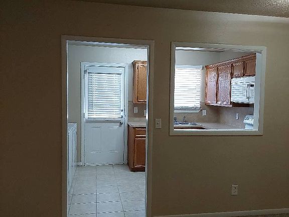 2nd image of 1610 Indian Trl APT B