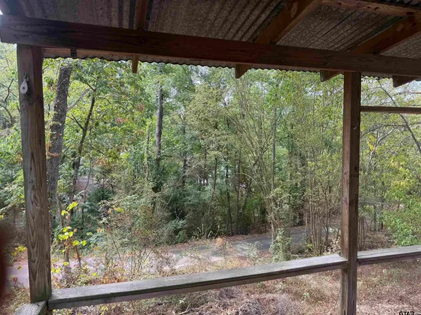 151 County Road 1421, Quitman, TX 75783