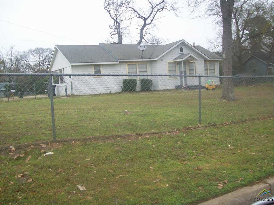 2nd image of 1319 W 1st St