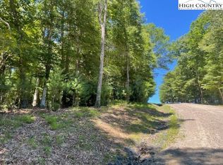 Fox Crest Over Look, Laurel Springs, NC 28644