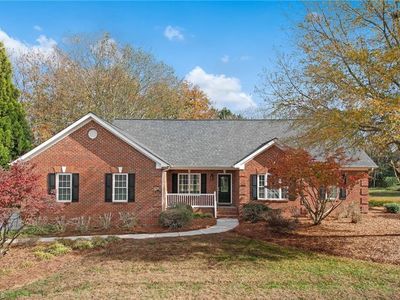 8204 Hunters Dr, Greensboro, NC, 27455