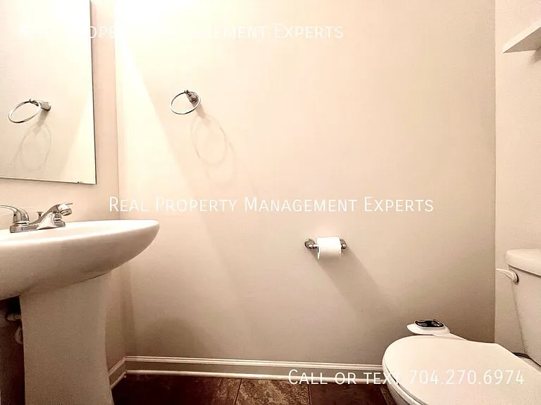 1840 Juniper Dr — Photo 16