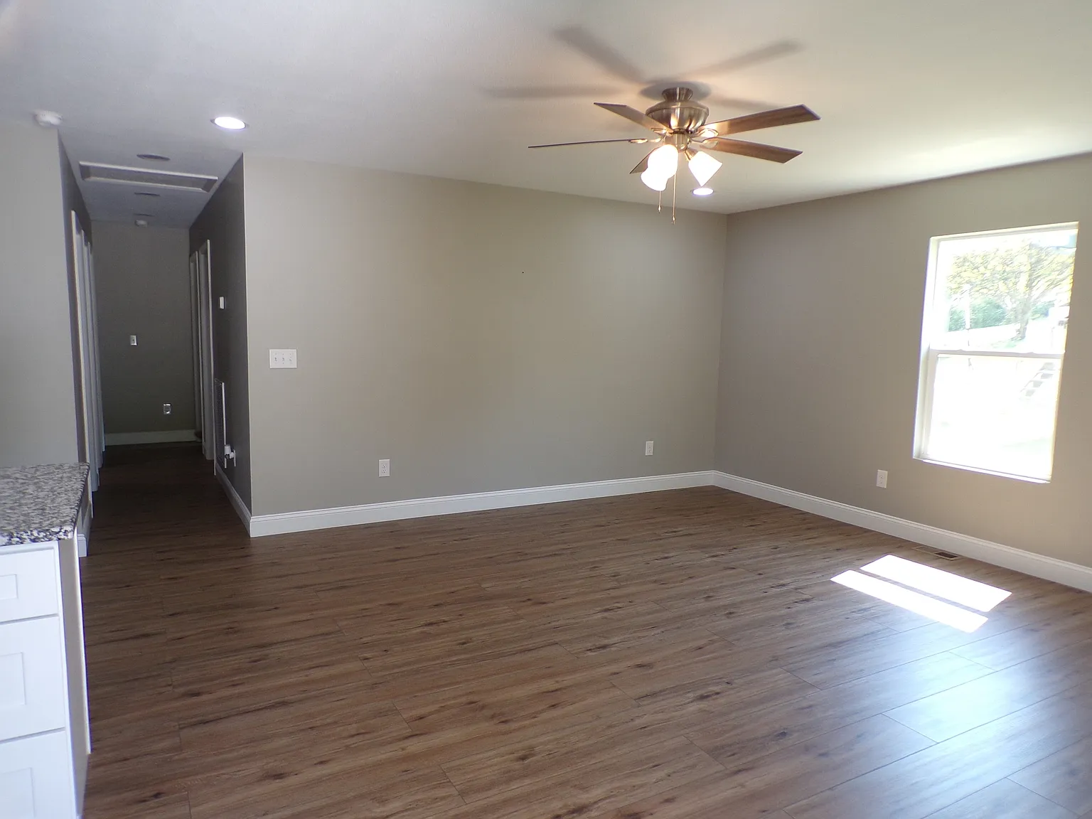 533 Anton Street - 1 — Photo 4