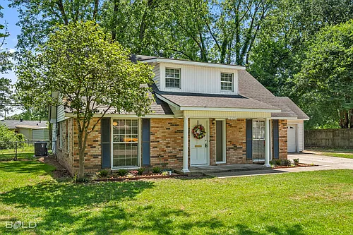 1220 Evangeline Cir #1 Photo 1