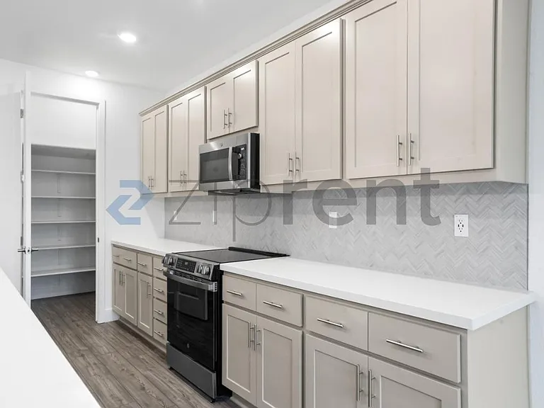 3358 Jubilee Dr — Photo 15
